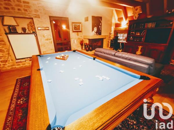 House for sale 10 rooms 250 m² Villeneuve