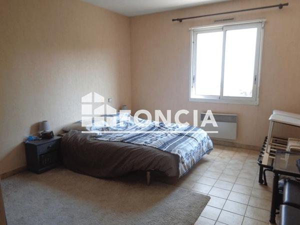 Location Appartement 2 pièces 60.7 m² - 158 Avenue Maurice Faure Valence 26000