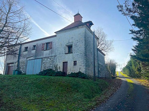 Maison de campagne en pierres