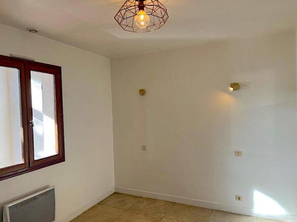 Maison de campagne en pierres