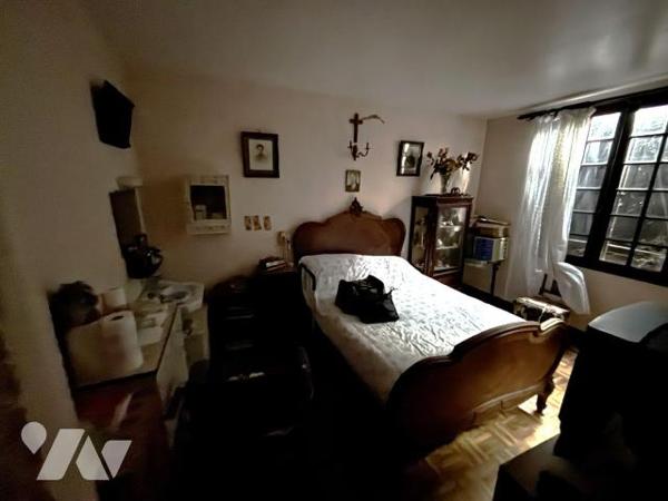 Venez découvrir, dans le quartier de Fonteneilles cette maison à rénover d'environ 63m² habitab...