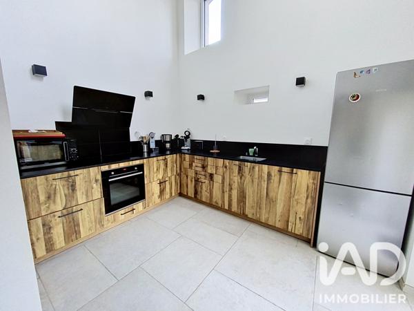 Maison à vendre 8 pièces 165,9 m² Douvres-la-Délivrande