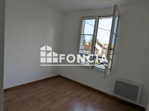 Location Appartement 4 pièces 83.73 m² - 39/41 AVENUE DE LA GARE Vaux Sur Seine 78740