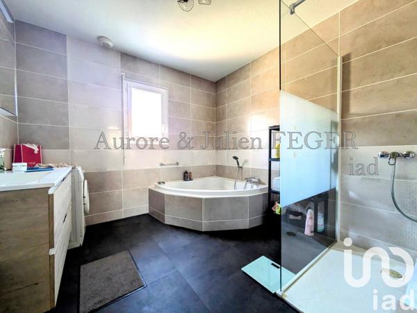 Maison traditionnelle 5 pièces de 230 m² à Le Barcarès (66420)