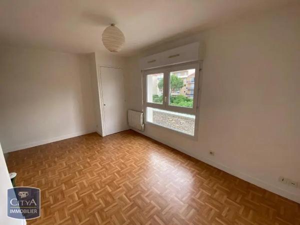 Appartement à louer 1 pièce 17.86m² Poitiers (86000)