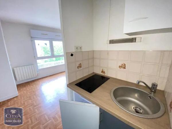 Appartement à louer 1 pièce 17.86m² Poitiers (86000)
