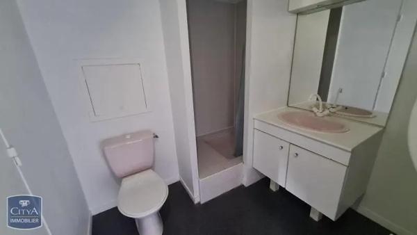 Appartement à louer 1 pièce 31.38m² Saint-Benoît (86280)
