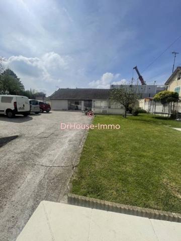 Maison à vendre 14 pièces de 285 m²