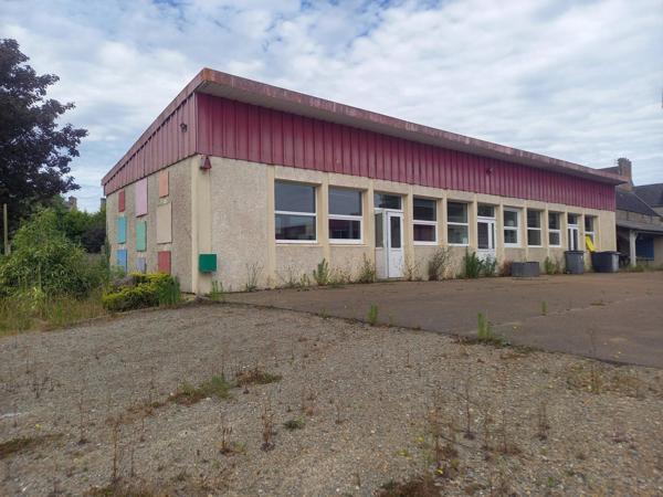 Maison à GUERLESQUIN, 29650 - 9 pièces 267m²