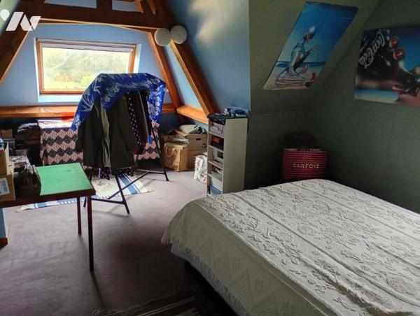 SAINT-ETIENNE-DE-MONTLUC - maison de 174,32m², 4 chambres, piscine intérieure, terrain de 9.575m²