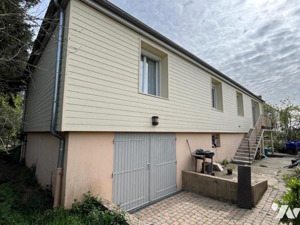 SAINTE JAMME SUR SARTHE Maison 91m² sur 1524m² de terrain