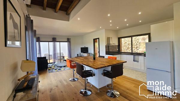 Maison entièrement rénovée de 137m² sur une parcelle de 500m² face à la nature