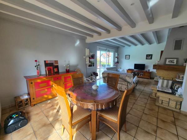 Maison à Roche-la-Molière, 42230 - 7 pièces 140m²