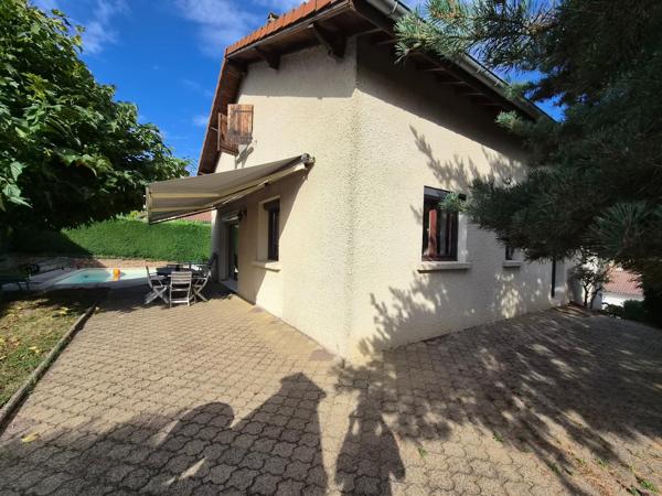 Maison à Roche-la-Molière, 42230 - 7 pièces 140m²