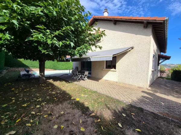 Maison à Roche-la-Molière, 42230 - 7 pièces 140m²