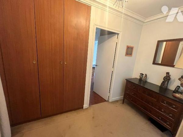 La SAS RR NOTAIRES vous propose en exclusivité un appartement de type T4.

Situé dans le quar...