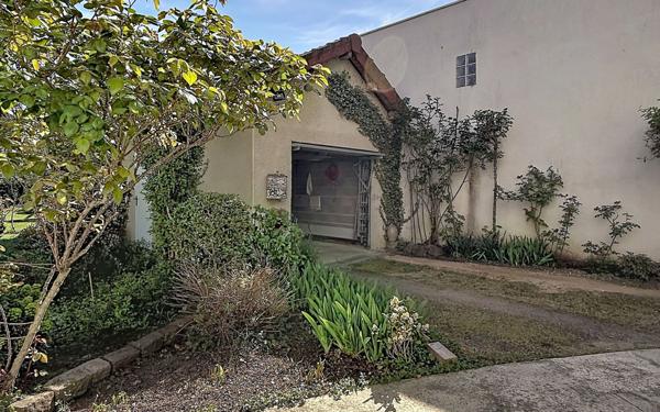 Maison à vendre    4 pièces •  Cusset