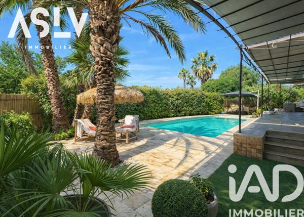 Maison à vendre 6 pièces 200 m² Six-Fours-les-Plages