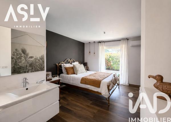 Maison à vendre 6 pièces 200 m² Six-Fours-les-Plages