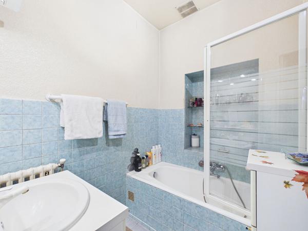 Propriété confidentielle aux portes de Lyon 8 quartier Moulin à vent