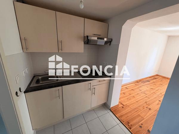 Location Studio 22.1 m² - 14 RUE DU BAIN AUX PLANTES Strasbourg 67000