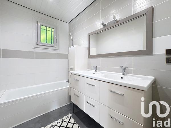 Maison à vendre 5 pièces 106 m² Montmeyran