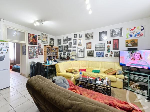 Immeuble à vendre  225 m2 ST MARTIN DE VALGALGUES - 30