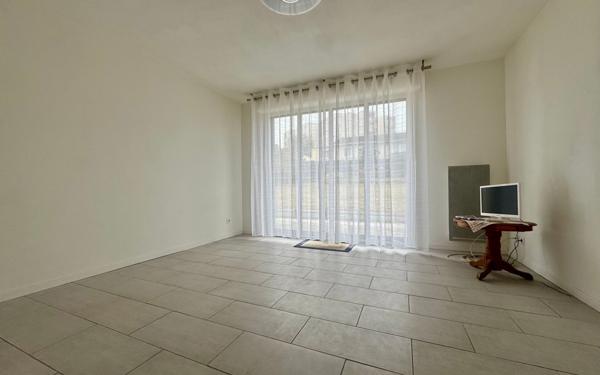 Maison à vendre    3 pièces • 75 m2 Harly