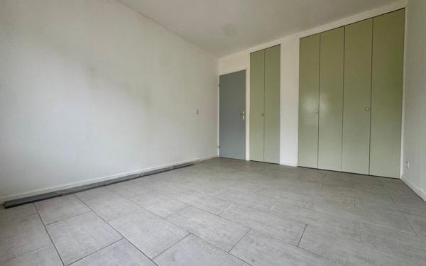 Maison à vendre    3 pièces • 75 m2 Harly