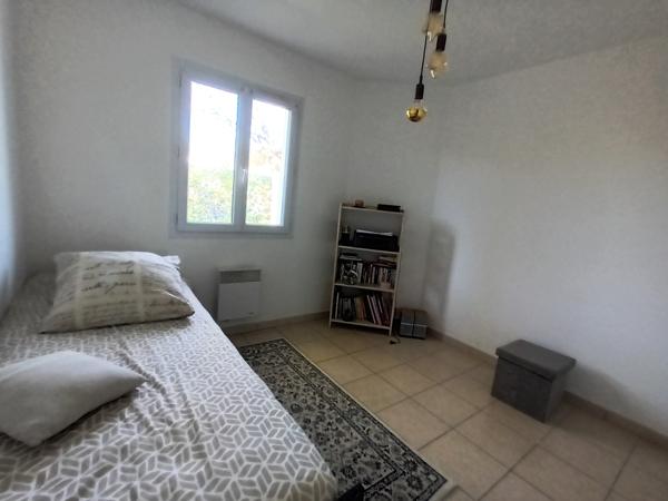 Maison  5 pièce(s)  4 chambre(s)  100.41 m²