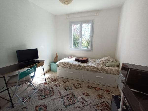 Maison  5 pièce(s)  4 chambre(s)  100.41 m²