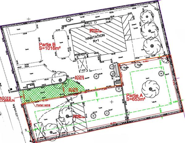 Terrain à bâtir d'une surface de 653m² à Vitrolles avec emprise au sol autorisée de 163m².