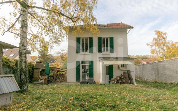 Maison à vendre    5 pièces •  Chennevières-sur-Marne