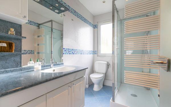 Maison à vendre    5 pièces •  Chennevières-sur-Marne