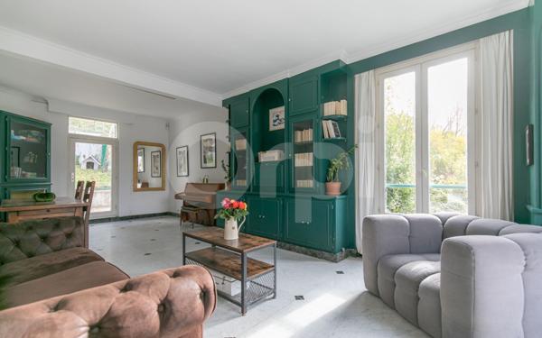 Maison à vendre    5 pièces •  Chennevières-sur-Marne