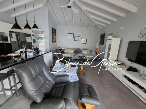 Maison à vendre 4 pièces LE MOULE (971)