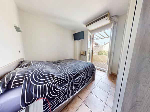 LIVRY- GARGAN, Maison familiale 5 pièces avec jardin et garage