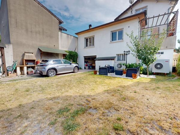 LIVRY- GARGAN, Maison familiale 5 pièces avec jardin et garage