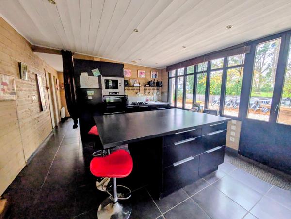 44420 MESQUER - Maison T7 avec vie de plain pied