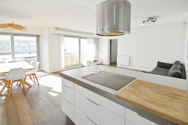 Boulogne Billancourt 4 pièces de 84 m2, DERNIER ETAGE, BALCON, LUMINEUX.