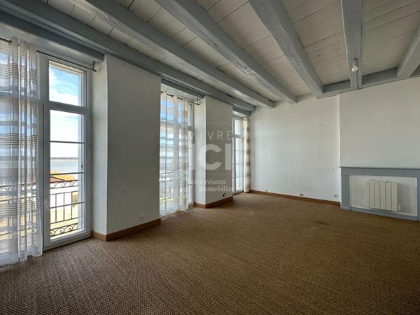 Maison Paimboeuf 6 pièce(s) 176 m2