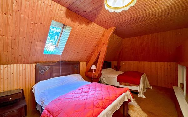 Maison à vendre    10 pièces • 300 m2 Trélissac