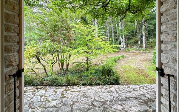 Maison à vendre    10 pièces • 300 m2 Trélissac