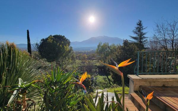 Maison à vendre    5 pièces •  Catllar