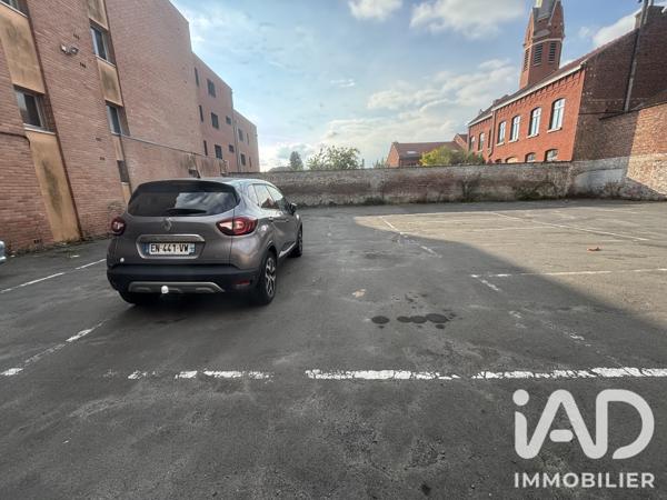 Location studio 28,4 m² Lille