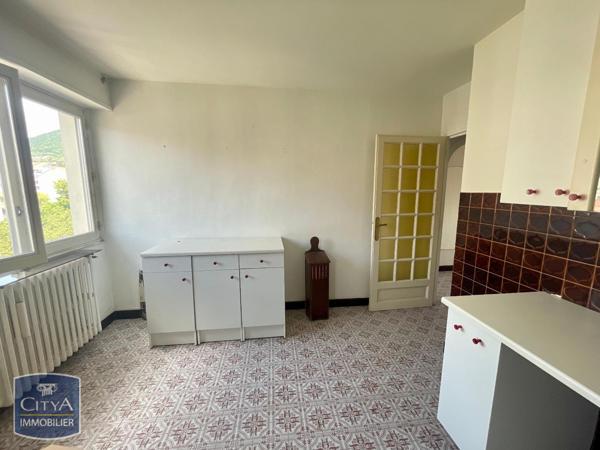 Appartement à louer 3 pièces 80.54m²