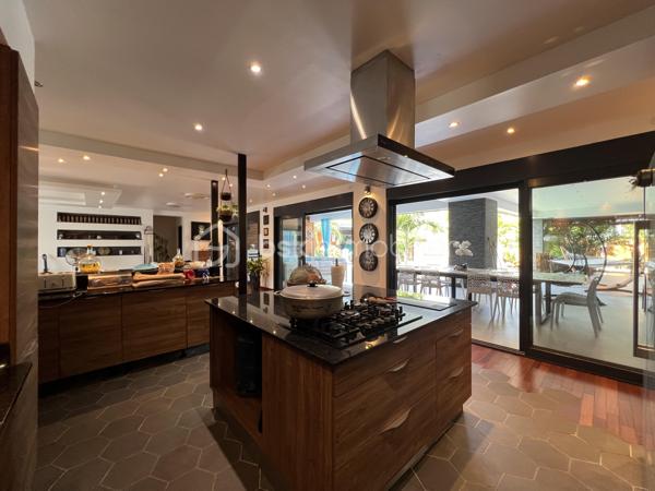 Propriete de 374 m²