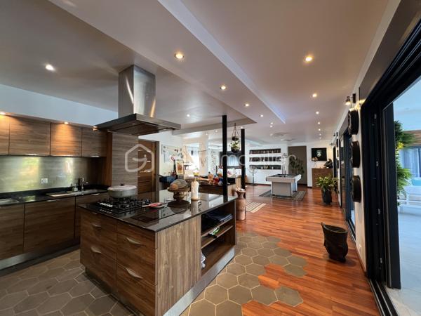 Propriete de 374 m²