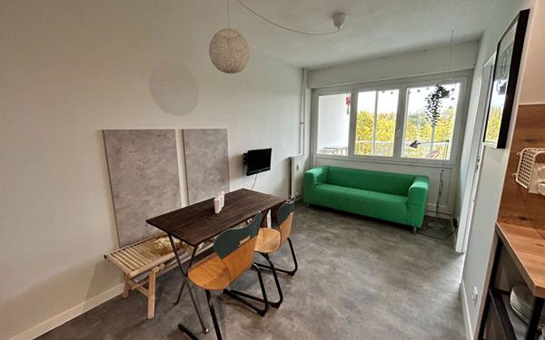 Appartement à louer    1 pièce •  Talence