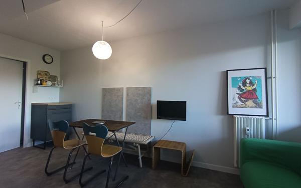 Appartement à louer    1 pièce •  Talence